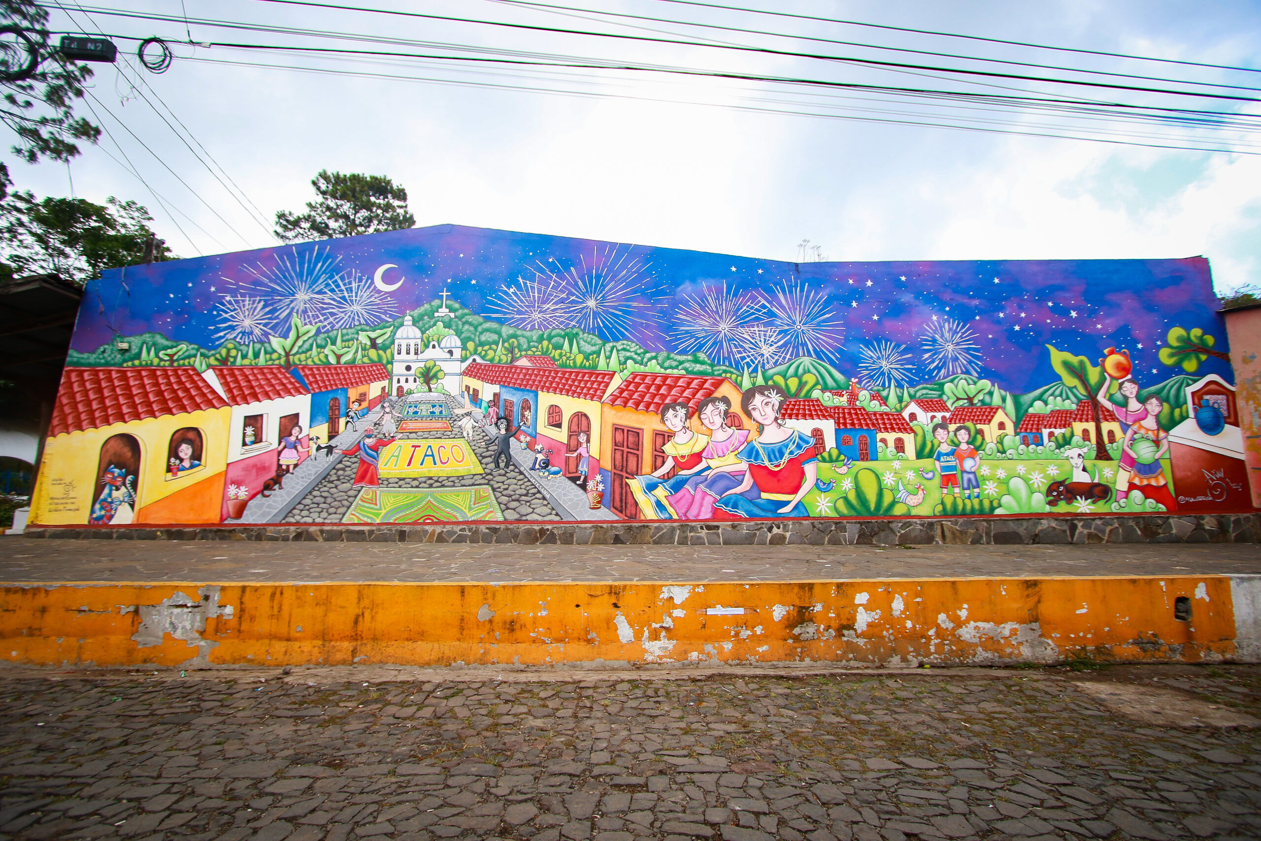 Qué hacer en Ataco con murales, café y artesanías